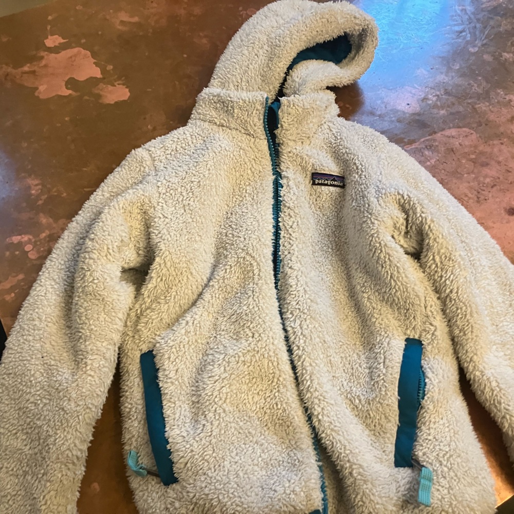 Patagonia ready Freddy reversible kids coat, size 7-8 unisex. In great condition